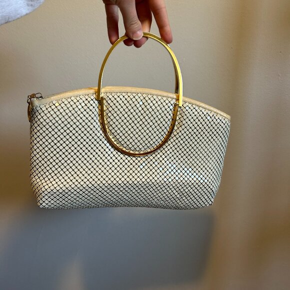 Gold & Metallic PURSE! - Picture 1 of 8